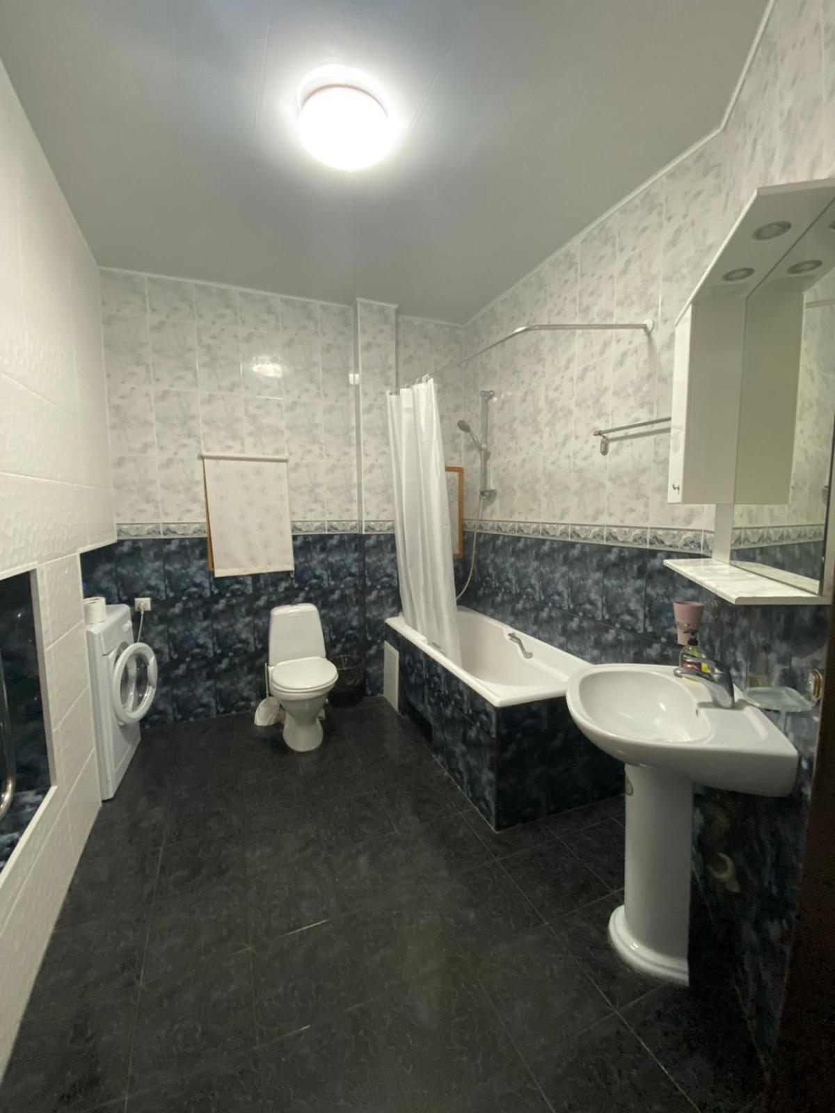 Apartment Ekaterinenskaya 24 Odessa Exterior foto